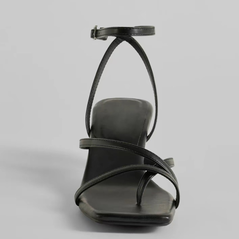 Elegant Black Women's Sandals